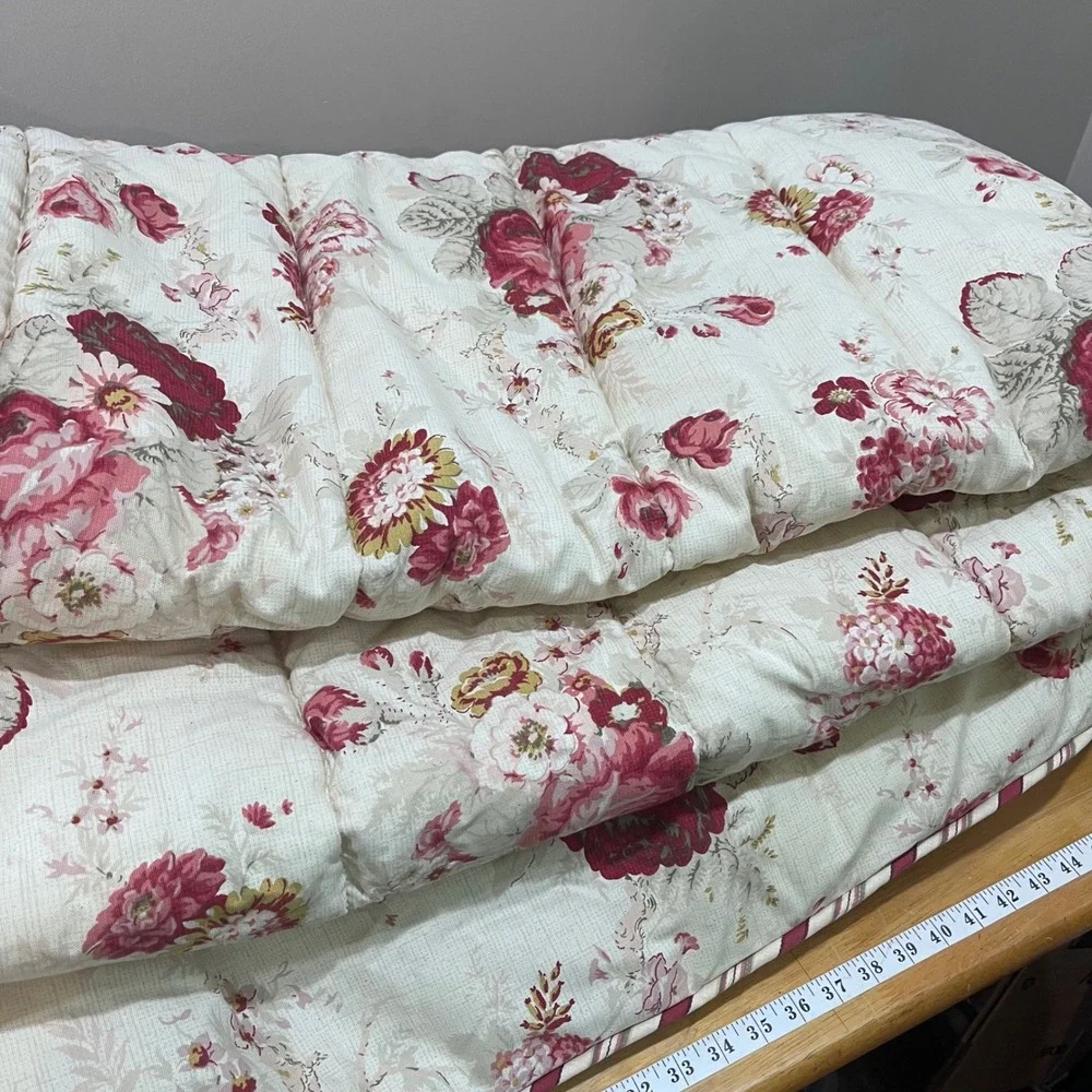 Vtg Waverly Norfolk Rose Full/Queen Comforter Floral Reversible Stripe Burgundy